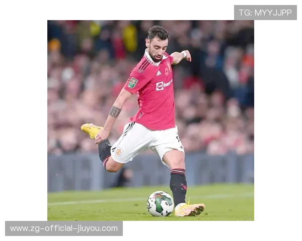 布鲁诺定位球直接破网曼联领先